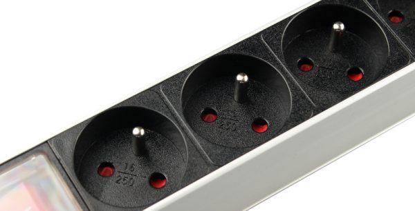 LISTWA ZASILAJĄCA RACK 19 CALI GETFORT LGF-06-Z