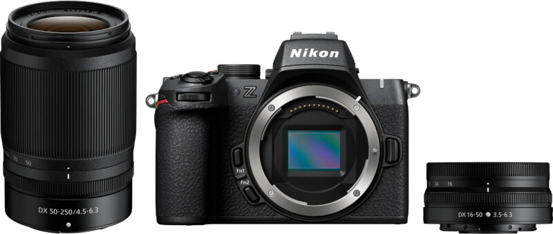 Nikon Z50II + 16-50 mm + 50-250 mm